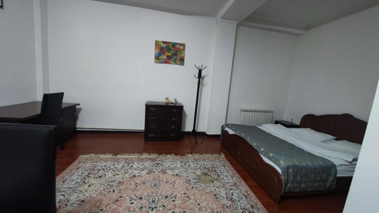 Bishkek Villa Hotel Eksteriør billede