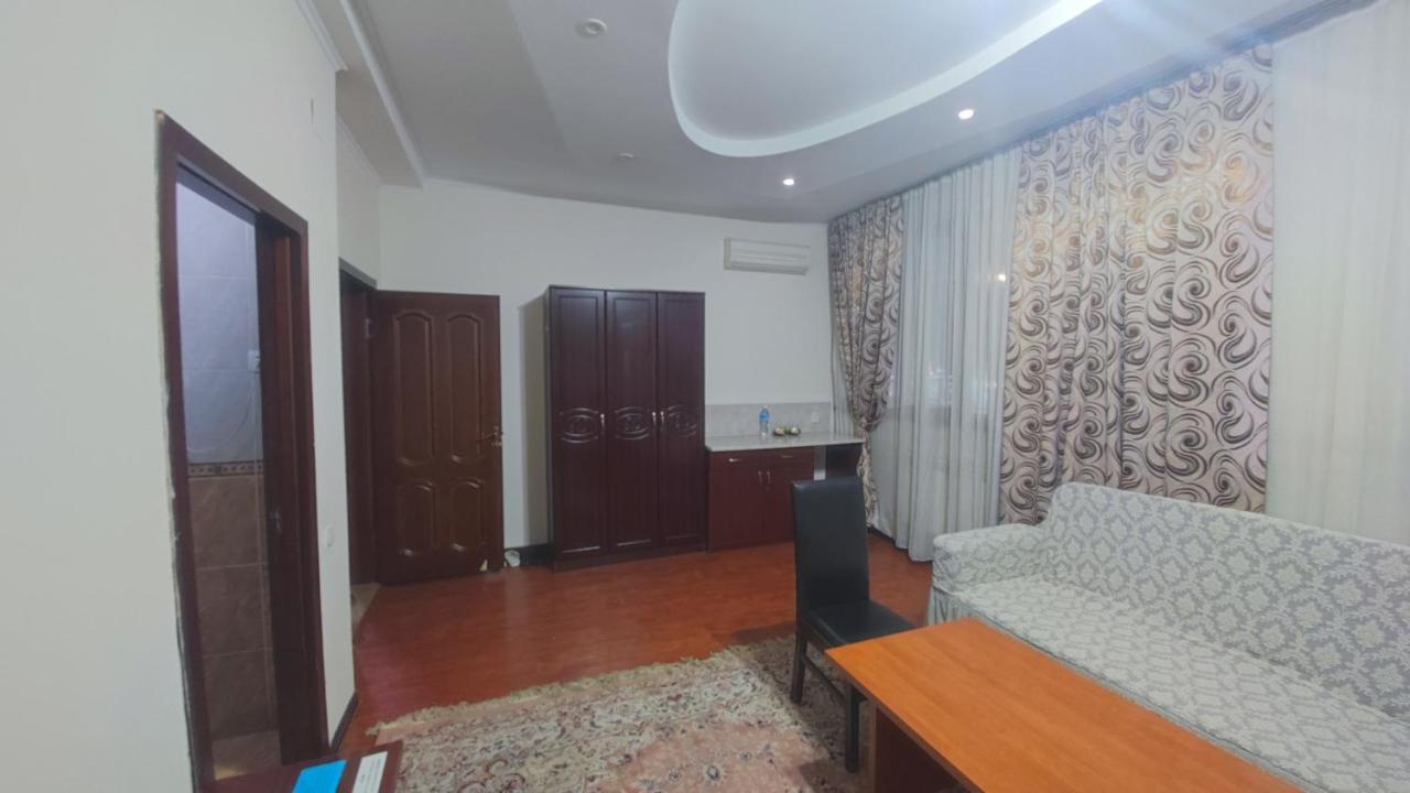 Bishkek Villa Hotel Eksteriør billede