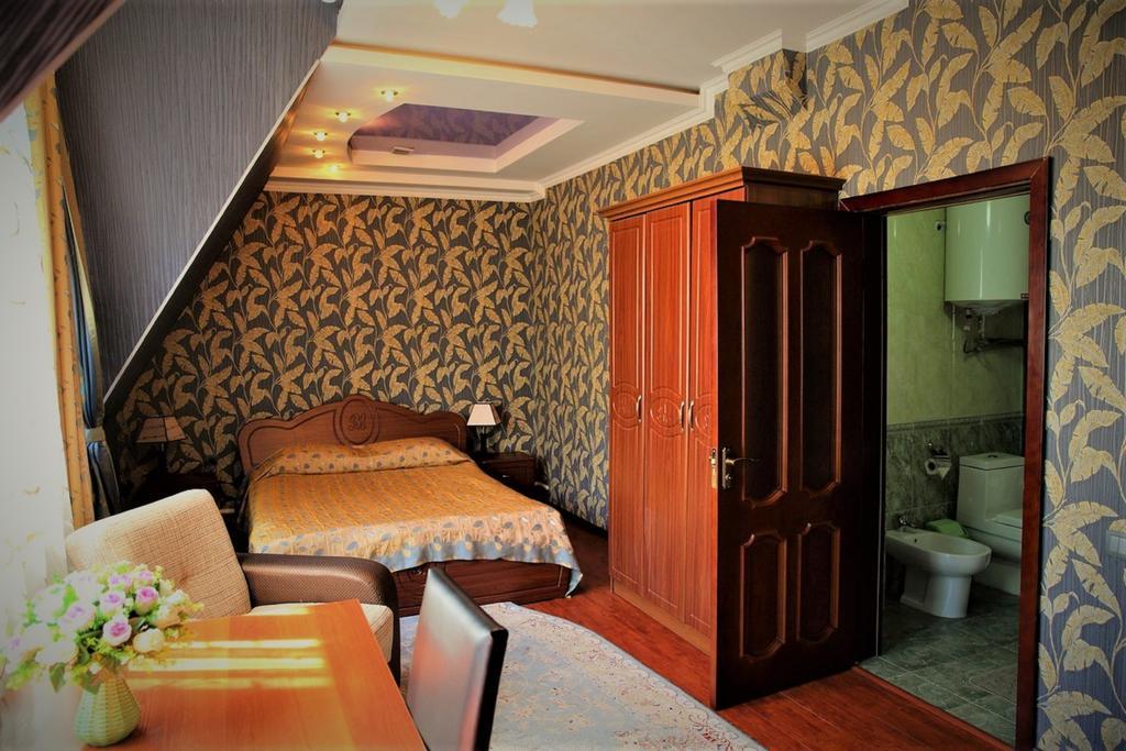 Bishkek Villa Hotel Eksteriør billede